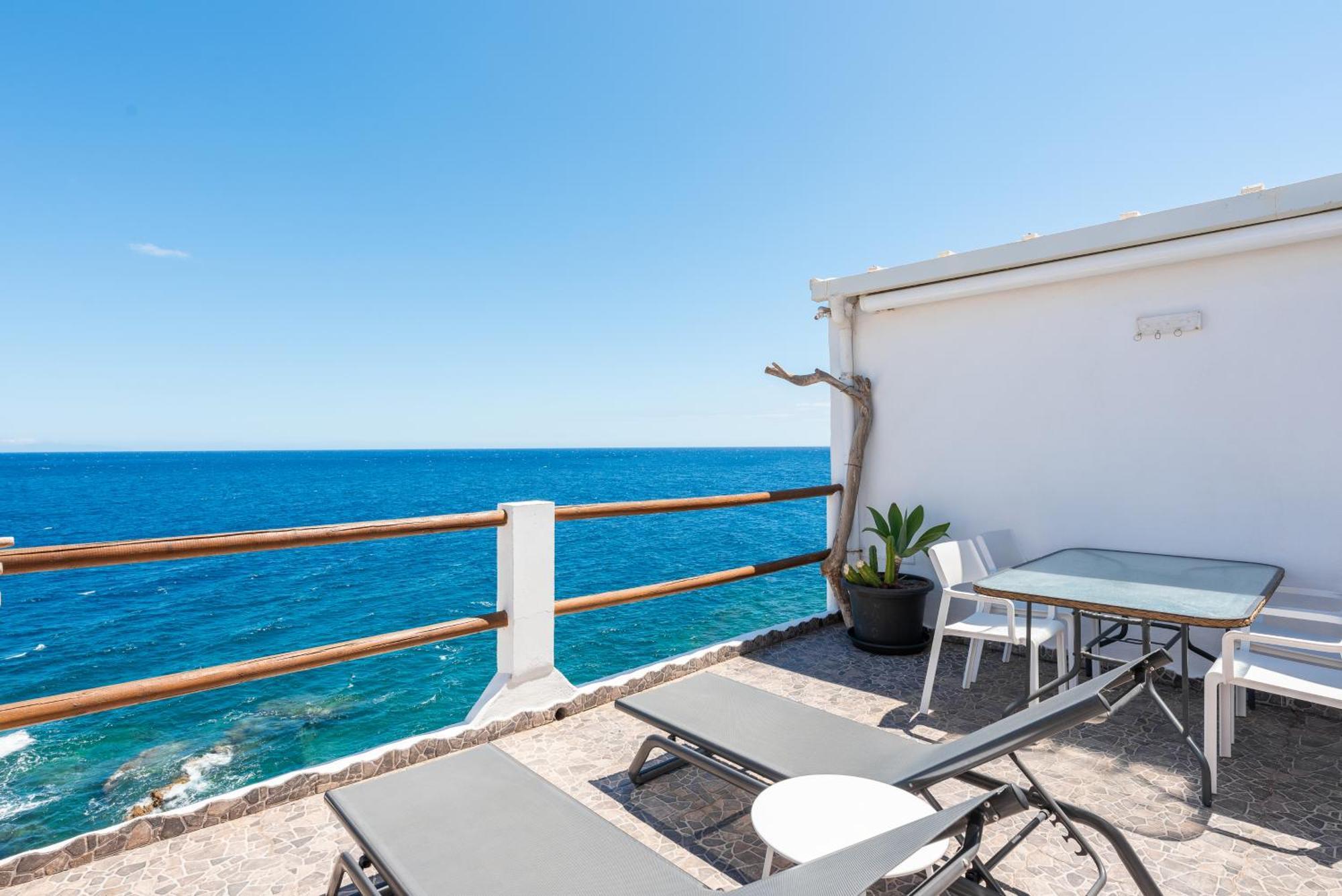 Luminous Loft Apartment Next To The Atlantic Ocean Radazul Bagian luar foto